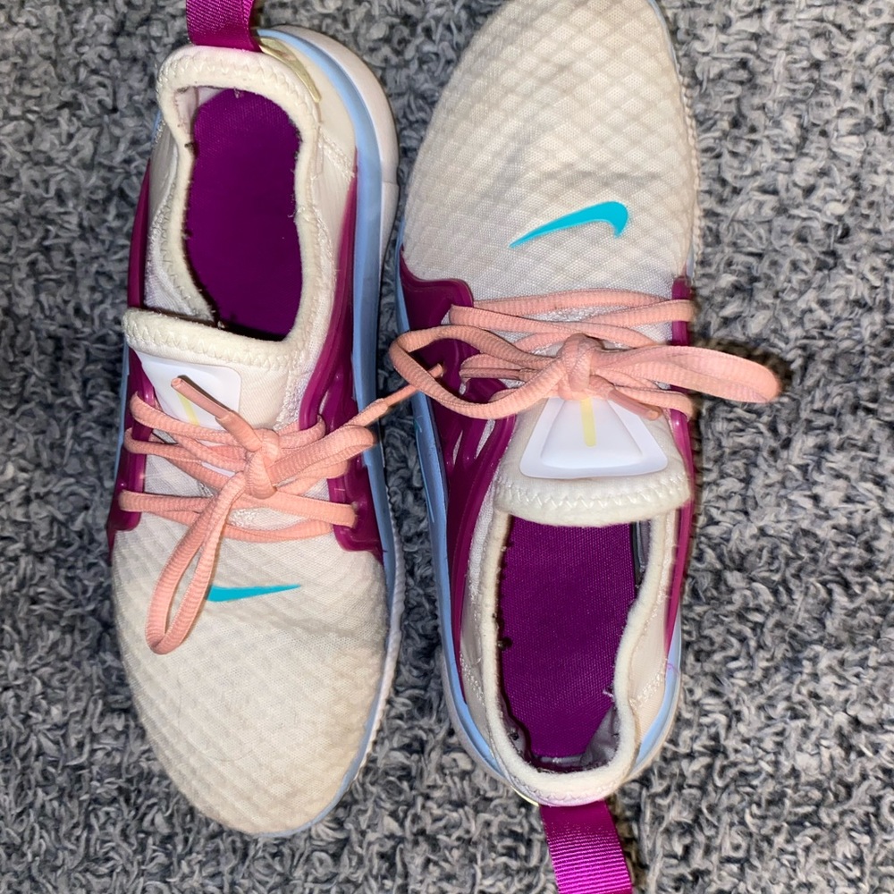 Nike womens prestos